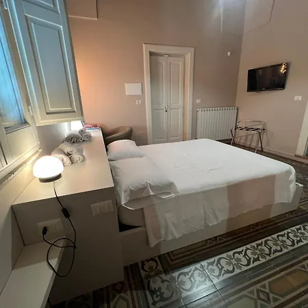 La Naca Della Taranta ベッド・アンド・ブレックファスト ガラティーナ