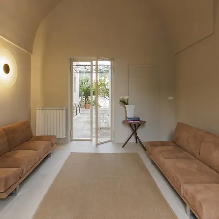 La Naca Della Taranta Галатина