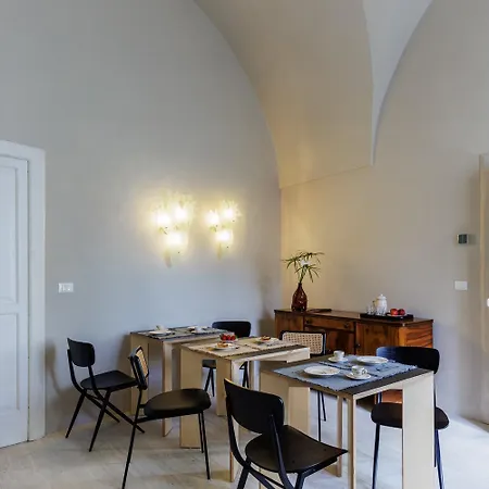 ベッド・アンド・ブレックファスト La Naca Della Taranta ガラティーナ