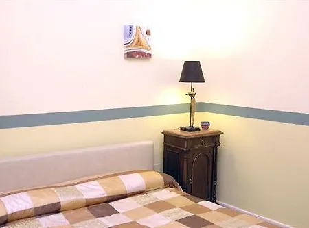 Bed & Breakfast La Naca Della Taranta 4*