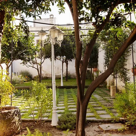 La Naca Della Taranta ベッド・アンド・ブレックファスト ガラティーナ