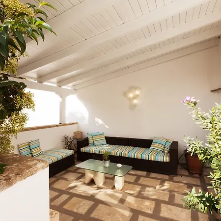 ベッド・アンド・ブレックファスト La Naca Della Taranta ガラティーナ