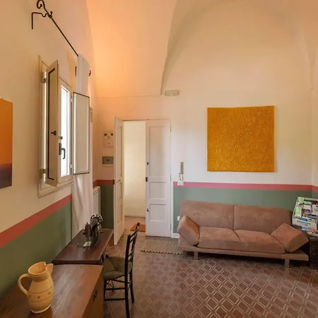 La Naca Della Taranta ベッド・アンド・ブレックファスト 4*