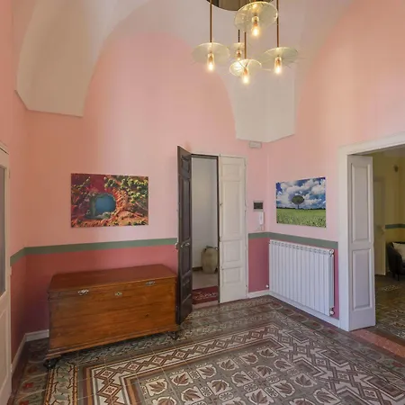 La Naca Della Taranta ベッド・アンド・ブレックファスト ガラティーナ